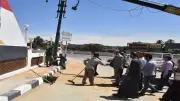 محافظ أسيوط يتفقد كوبري نجع سبع بعد صيانته ويوجه بالمتابعة الدورية