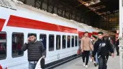 وزير النقل يوجه تعليمات مشددة لقائدي القطارات بالالتزام بالسرعات المقررة
