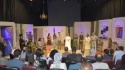 رئيس قطاع المسرح يشيد بعرض 