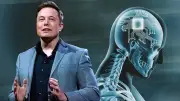 تفاصيل هاتف إيلون ماسك.. ماذا يستخدم أغنى رجال العالم؟