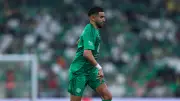 رياض محرز يغازل جماهير الأهلي بعد تعثر الهلال في دوري روشن السعودي