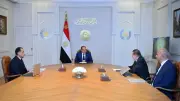 اجتماع السيسي مع رئيس الوزراء ومحافظ البنك المركزي لمناقشة تداعيات الحرب على الاقتصاد المصري