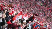 جماهير بايرن ميونخ تشعل محيط البرنابيو بهتافات توعد ريال مدريد قبل القمة الأوروبية