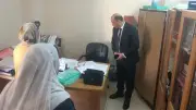 زيارة مفاجئة لوزير العمل حسن رداد لمكتب عمل بدر لتفقد الخدمات المقدمة للمواطنين