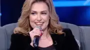 الفنانة سيمون تكشف سبب وفاة والدها بتسمم الفسيخ في لقاء مؤثر