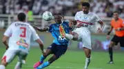 بيراميدز ينهي الجدل: طاقم تحكيم مصري يدير قمة الزمالك في الدوري المصري