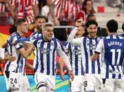 ريال سوسيداد يهزم أتلتيكو مدريد ويتوج بطلاً لكأس إسبانيا