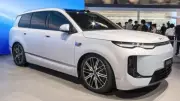 BYD تكشف عن سي ليون 08 الجديدة كلياً في معرض بكين الدولي للسيارات