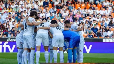 فالنسيا يتعادل مع رايو فاليكانو 1-1 في الليجا وبرشلونة يخسر أمام ألافيس