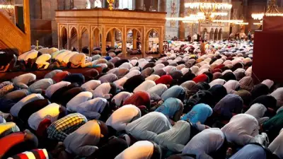 مواقيت الصلاة اليوم الأحد 10 مايو 2026 في القاهرة والمحافظات