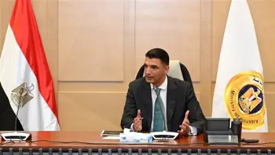 وزير الصناعة: استهداف 100 مليار دولار صادرات غير بترولية بحلول 2030