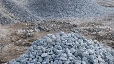 استقرار أسعار الزلط في سوق مواد البناء اليوم الإثنين 11 مايو 2026
