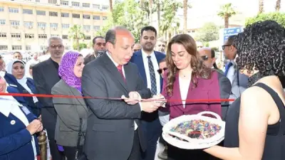 عميد طب قصر العيني يفتتح المعرض الخيري الـ12 لمستشفى المنيل قبلي