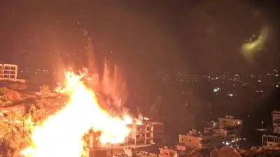 جيش الاحتلال يزعم استهداف 120 موقعاً لحزب الله بجنوب لبنان
