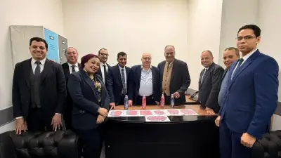 إحباط تهريب 1664 قرص إكستازي بمطار القاهرة بعد مطاردة مثيرة