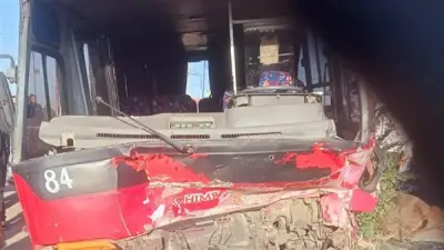 إصابة 17 شخصًا في حادث تصادم أتوبيس وسيارة ملاكي بالإسماعيلية
