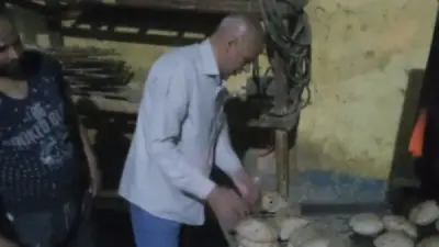 محافظ أسيوط: 186 محضرًا تموينيًا في حملات مكثفة على المخابز البلدية