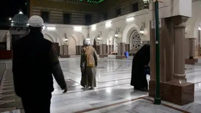 مواقيت الصلاة اليوم الثلاثاء 19 مايو 2026 في القاهرة والمحافظات