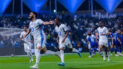 الفتح يخطف تعادلاً مثيراً من نيوم 2-2 في الدوري السعودي