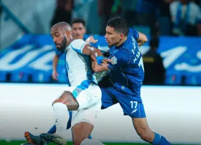نيوم يتعادل مع الفتح 2-2 بمشاركة حجازي في الدوري السعودي