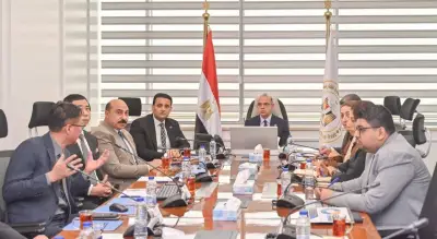 مصر تبحث إنشاء مدينة نسيجية عالمية باستثمارات تصل إلى 2 مليار دولار