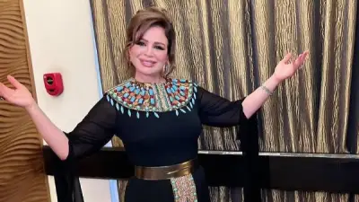 سعر فستان إلهام شاهين 20 ألف جنيه يثير جدلا واسعا