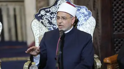 رئيس جامعة الأزهر يقرر صرف 2000 جنيه مكافأة للعاملين وأعضاء التدريس