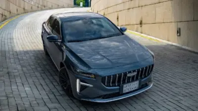جيلي بريفيس 2026 سيدان رياضية بتقنيات متطورة وأسعار تبدأ من 90 ألف ريال