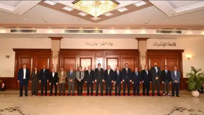 وزير الرياضة يلتقي رئيس الأولمبية ورؤساء الاتحادات لبحث استعدادات أولمبياد 2028