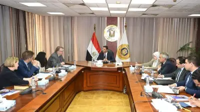 وزير الصناعة: العنصر البشري محور رئيسي في استراتيجية 2030 وشراكة موسعة مع منظمة العمل الدولية