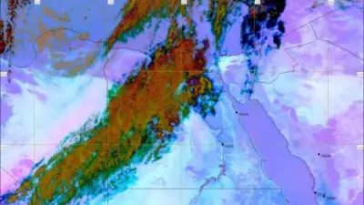 الطقس غدًا الأحد 24 مايو 2026: شبورة مائية وأمطار خفيفة ونشاط رياح