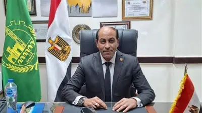 ضبط 2.5 طن لاصق سيراميك مجهول المصدر في مخزن غير مرخص بالقليوبية