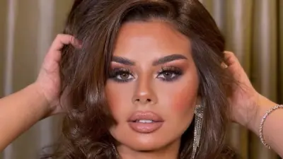 في عيد ميلادها الـ 27.. إطلالات منة عرفة التي أثارت الجدل بأناقتها