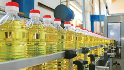 زجاجة زيت بسعر 27 جنيها.. التموين تواصل طرح السلع المخفضة