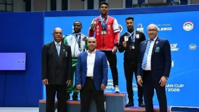 محافظ أسيوط يشيد ببطل المحافظة بعد حصد 3 ميداليات في بطولتي أفريقيا والبحر المتوسط لرفع الأثقال