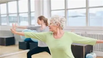 الخطة السرية لاستعادة مرونة العشرين في سن الستين في 3 دقائق يومياً