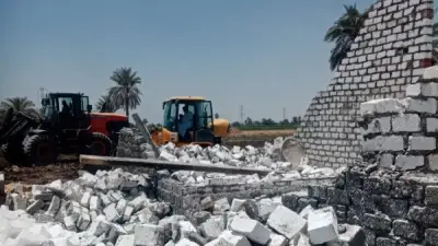 إزالة 3 حالات تعد على الأراضي الزراعية في بني سويف