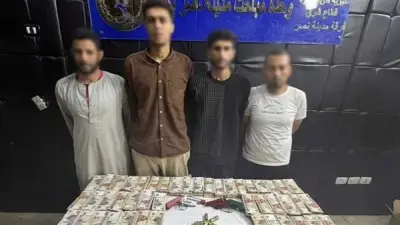 ضبط 4 متهمين بالنصب عبر بيانات البطاقات البنكية بالقاهرة