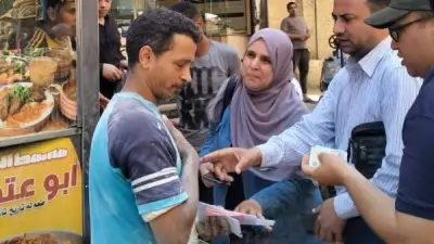إعدام ربع طن أغذية فاسدة وتحرير 48 محضرًا وغلق منشأة مخالفة بالمنيا