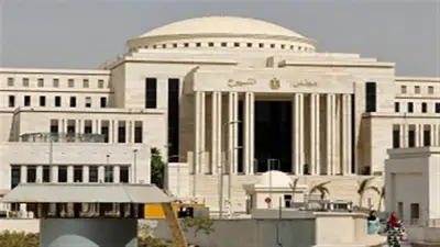 وزير الطيران: تسعير الرحلات يخضع للعرض والطلب.. وإشكالية الوصول لـ5 نجوم
