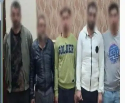 ضبط 5 أشخاص تعدوا على جارهم بمادة كاوية وسلاح أبيض في البحيرة
