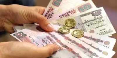 ترقية 5 آلاف معلم ومنحهم علافات تشجيعية وبدل اعتماد في مصر