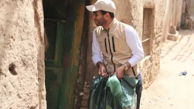 بيت الزكاة يوزع اللحوم على 50 ألف أسرة في 11 محافظة قبل عيد الأضحى