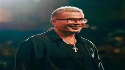 عمرو دياب يحطم الرقم القياسي بـ 63 أسبوعاً في صدارة بيلبورد عربية