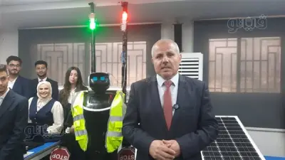 رئيس جامعة قناة السويس يتبنى 7 مشروعات ابتكارية لطلاب الكلية المصرية الصينية للتكنولوجيا