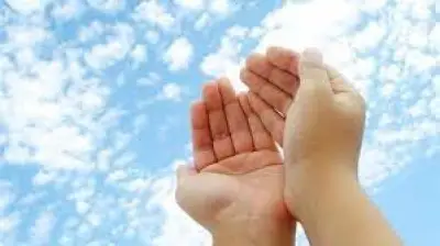 دعاء الصباح للرزق.. 8 كلمات تنجيك من الفقر وهم الديون الثقيلة