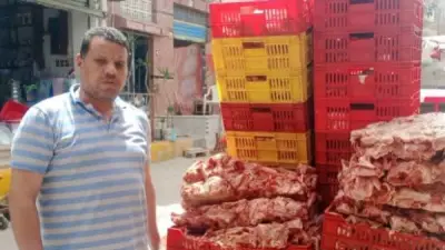 ضبط 915 كيلو من هياكل الدواجن غير الصالحة للاستهلاك بكفر الشيخ