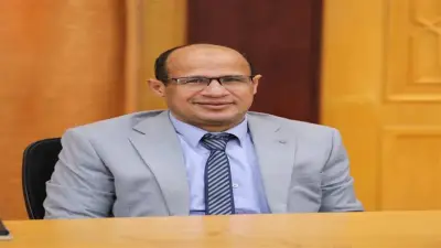 مستشفى جامعة الأزهر بأسيوط ينقذ شاباً من تشوهات شديدة بالعمود الفقري