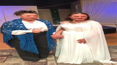 أنوشكا تشيد بأداء هبة عبد الغني في مسرحية أداجيو اللحن الأخير