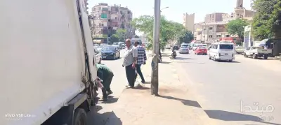 محافظ الجيزة يوجه بإزالة موقف سرفيس عشوائي وتعديات المقاهي والمحال بالشوارع